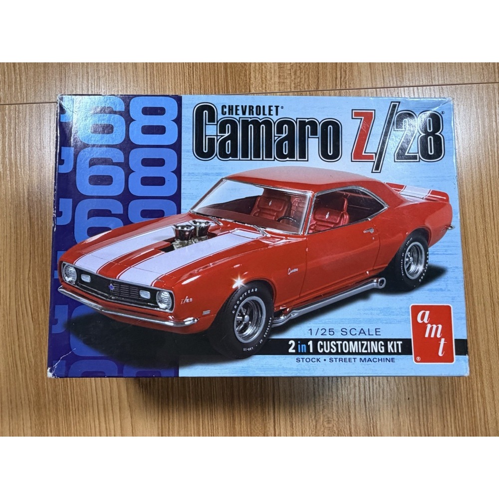 AMT 1968 Chevrolet Camaro Z28 1/25 Scale Model Kit AMT868 Partially Built